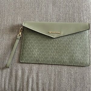 Michael Kors Envelope Clutch